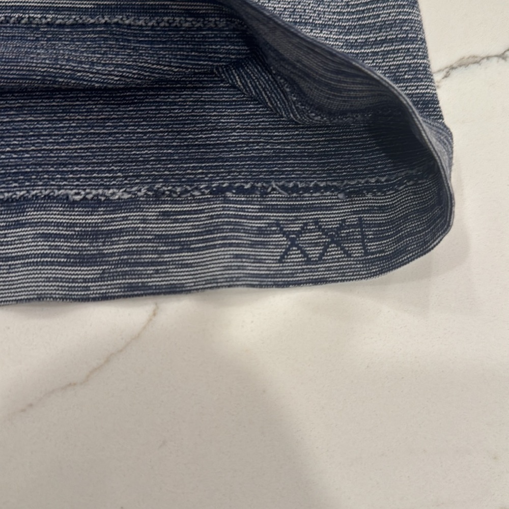 Lululemon. Men’s blue and gray, long sleeved, shirt. Great condition. - Picture 3 of 4